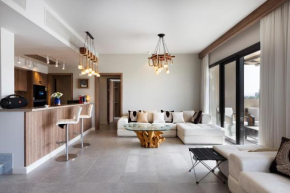 Fanadir Marina Front Penthouse with Pool